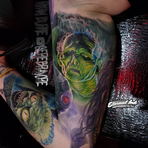 Tattoo Shop «Necropolis Tattoo», reviews and photos, 1459 E Baseline St, Cornelius, OR 97113, USA