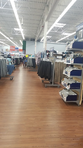 Discount Store «Walmart», reviews and photos, 150 Barnum Avenue Cutoff, Stratford, CT 06614, USA