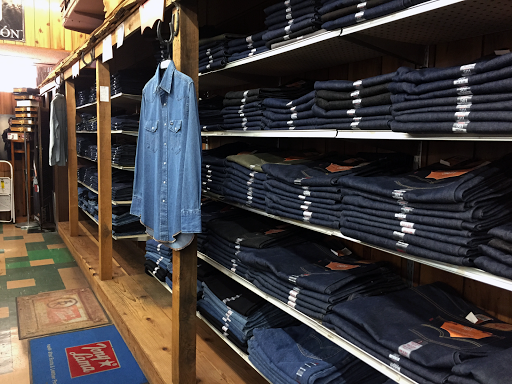 Western apparel store Thousand Oaks