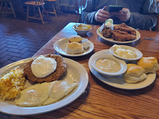 American Restaurant «Cracker Barrel Old Country Store», reviews and photos, 14 Frontage Rd, Clinton, NJ 08809, USA