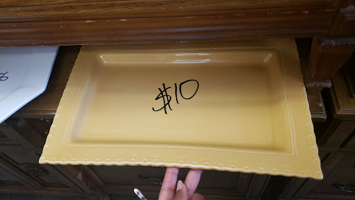 Thrift Store «Bnai Tzedukah Thrift Store», reviews and photos, 203 Sheridan Blvd, Inwood, NY 11096, USA