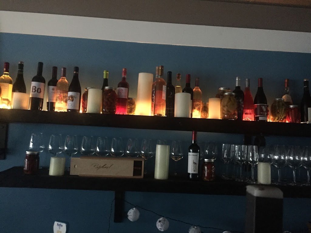 Keuka Kafe Wine Bar & Kitchen 11375