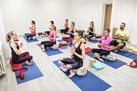 Maitrí yoga studio