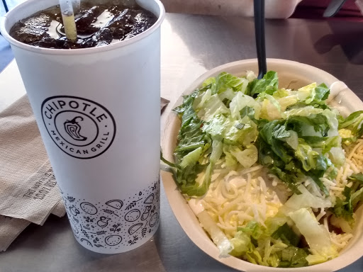 Mexican Restaurant «Chipotle Mexican Grill», reviews and photos, 1560 N Litchfield Rd, Goodyear, AZ 85338, USA