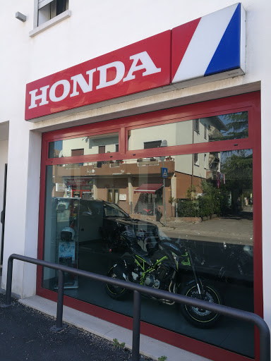 Giraldo Moto - Concessionario Honda Ducati Aprllia Yamaha