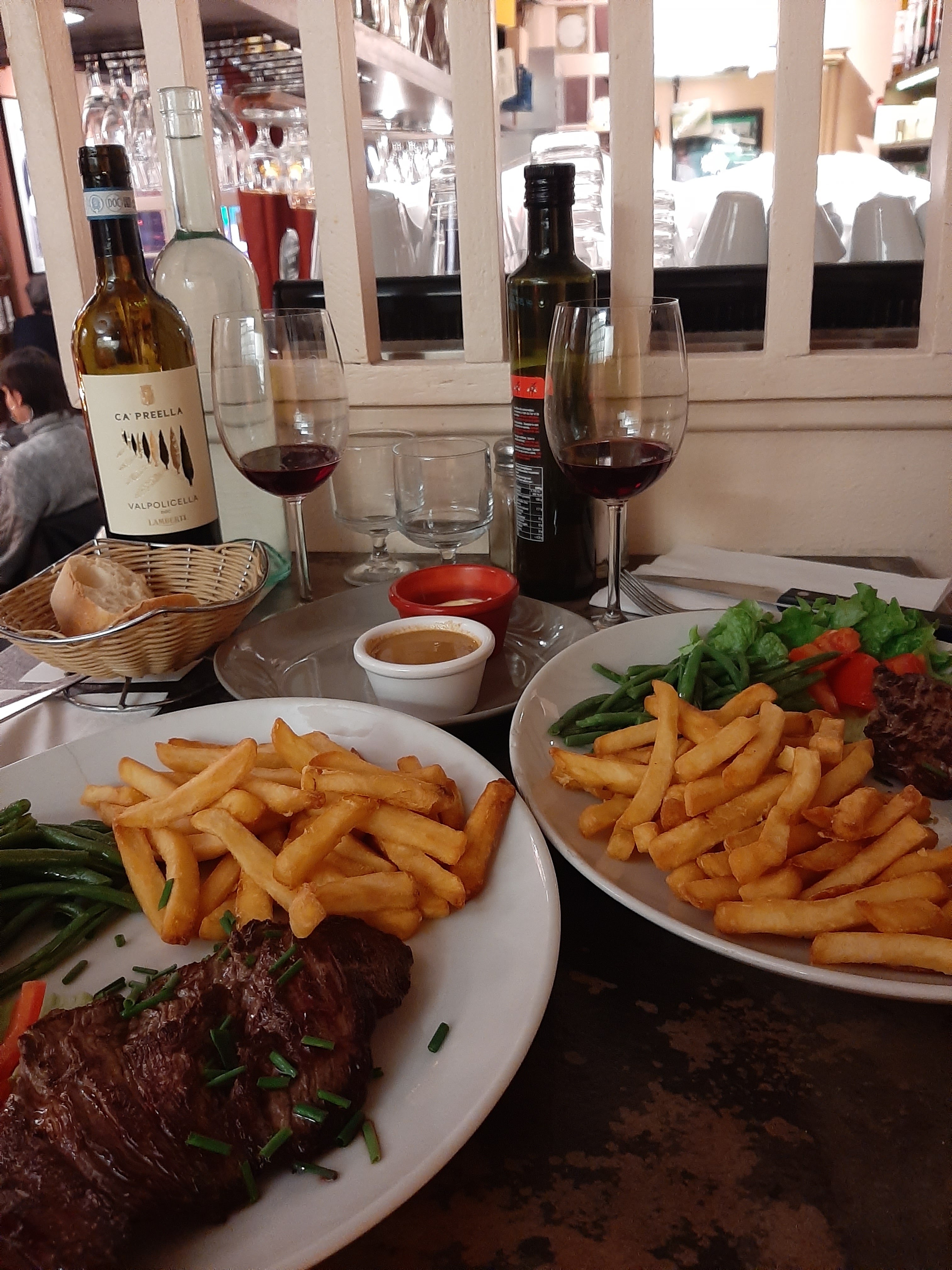 Photo n° 1 de l'avis de Henk. fait le 08/03/2019 à 20:35