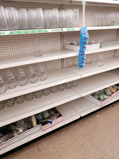 Dollar Store «Dollar Tree», reviews and photos, 918 E New York St #130, Aurora, IL 60505, USA