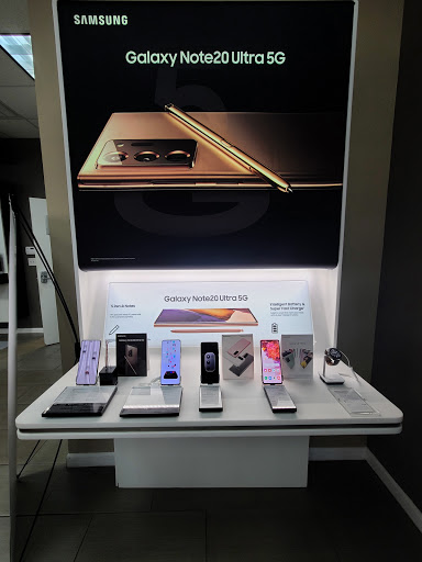 Cell Phone Store «Verizon Authorized Retailer, TCC», reviews and photos, 2091 Indian River Blvd, Vero Beach, FL 32960, USA