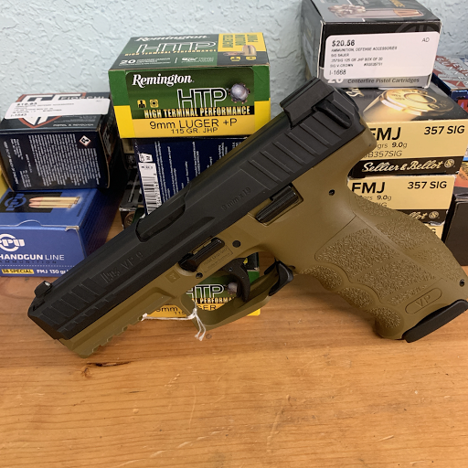 Gun Shop «South Dade Jewelry & Gun Exchange», reviews and photos, 20848 S Dixie Hwy, Miami, FL 33189, USA