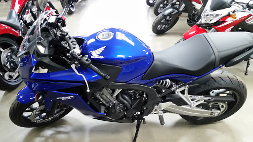 Motorcycle Dealer «Station Park Honda Powersports & RV center», reviews and photos, 830 S 9th St, Louisville, KY 40203, USA