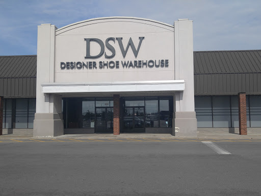 DSW Designer Shoe Warehouse image 4