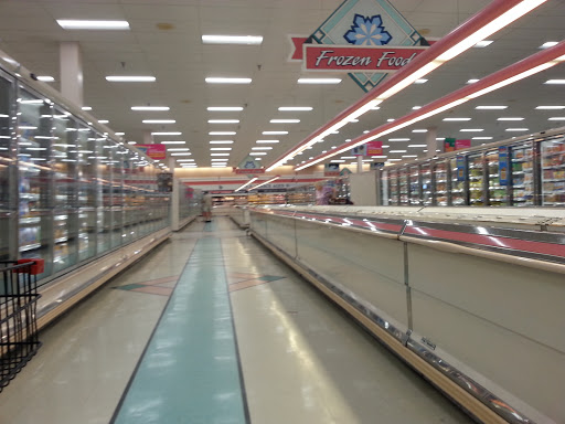 Grocery Store «Winn-Dixie», reviews and photos, 1122 N Main St, Bushnell, FL 33513, USA