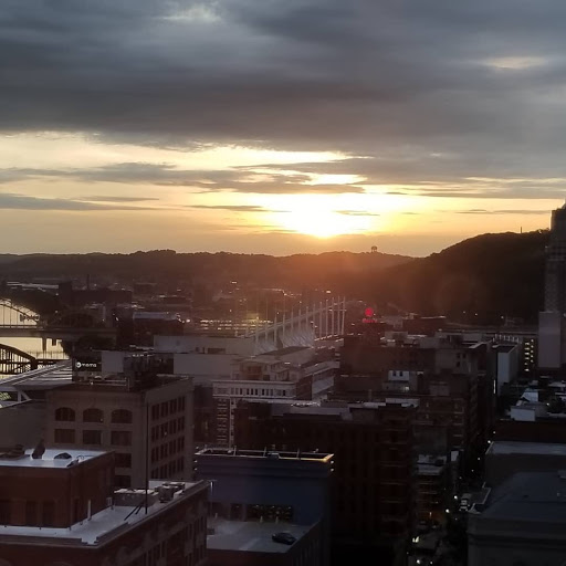 Shopping Mall «Fifth Avenue Place», reviews and photos, 201 Fifth Ave, Pittsburgh, PA 15222, USA