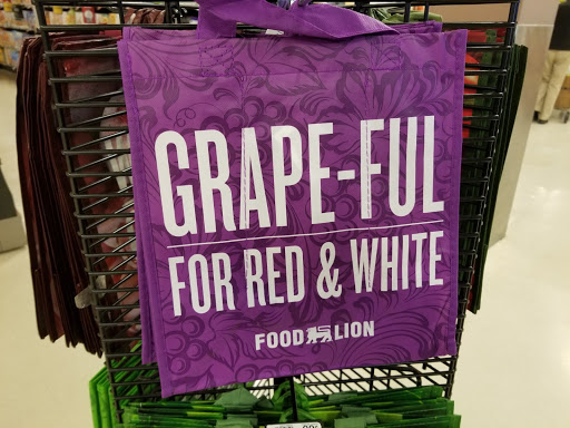 Grocery Store «Food Lion», reviews and photos, 7760 Gunston Plaza Dr, Lorton, VA 22079, USA