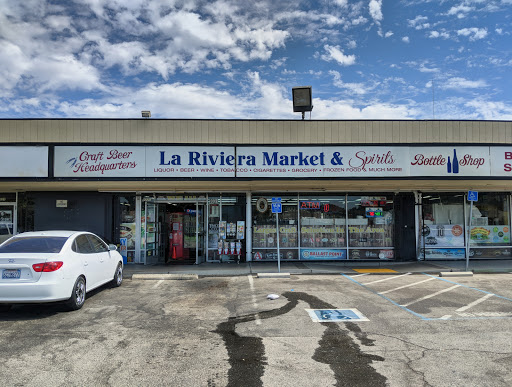 Grocery Store «La Riviera Market and Spirits», reviews and photos, 9331 La Riviera Dr, Sacramento, CA 95826, USA