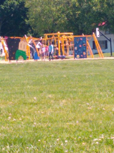 Park «Stout Field Park», reviews and photos, 3820 W Bradbury Ave, Indianapolis, IN 46241, USA