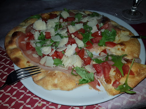 Vecchia Osteria del Lago Srls in Penne, Provincia di Pescara
