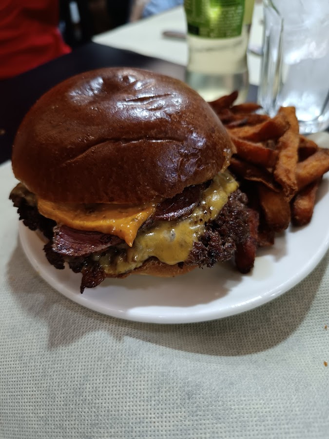 Mambo Smash Burger