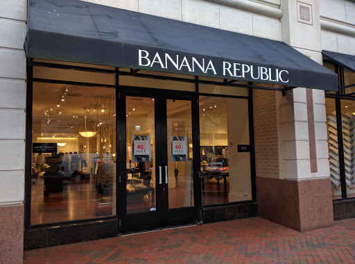 Clothing Store «Banana Republic», reviews and photos, 11905 Democracy Dr, Reston, VA 20190, USA