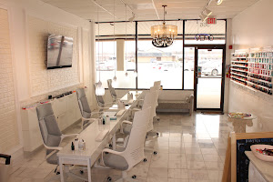 M-line nails and spa