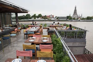 Supanniga Eating Room, Tha Tien : ห้องทานข้าวสุพรรณิการ์ ท่าเตียน image
