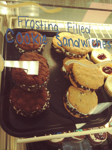 Bakery «Sweet Dream Desserts-Catering», reviews and photos, 1969 Dekalb Ave, Sycamore, IL 60178, USA