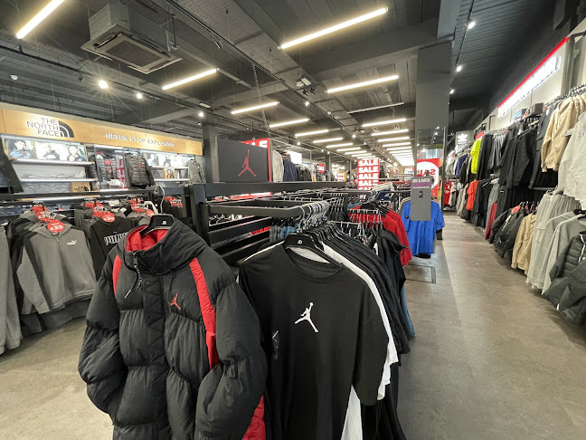 Reviews of JD Sports in Reading - Sporting goods store
