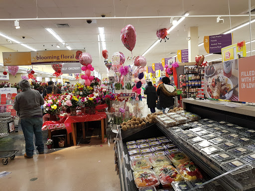 Supermarket «Giant», reviews and photos, 3521 East-West Hwy, Hyattsville, MD 20782, USA
