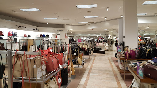 Department Store «Lord & Taylor», reviews and photos, 27650 Novi Road, Novi, MI 48377, USA