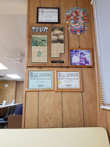 Donut Shop «Turner Donut Shop», reviews and photos, 902 9th Ave W, Bradenton, FL 34205, USA