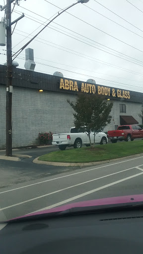 Auto Body Shop «ABRA Auto Body & Glass», reviews and photos, 1473 Gallatin Pike N, Madison, TN 37115, USA