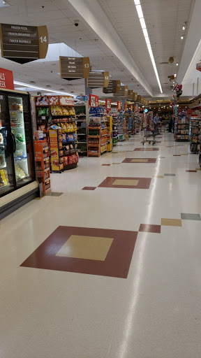 Grocery Store «Stop & Shop», reviews and photos, 760 Villa Ave, Fairfield, CT 06824, USA