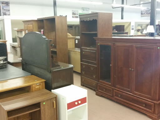 Furniture Store «Habitat for Humanity ReStore, Lawrenceville», reviews and photos, 2100 Riverside Pkwy, Lawrenceville, GA 30043, USA