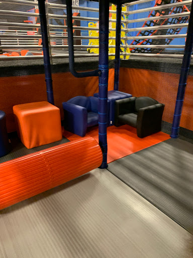 Amusement Center «Sky Zone Trampoline Park», reviews and photos, 95 Gateway Dr, Mechanicsburg, PA 17050, USA