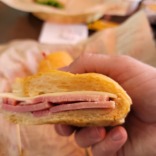 Deli «HoneyBaked Ham Company», reviews and photos, 106 Scranton Connector, Brunswick, GA 31525, USA