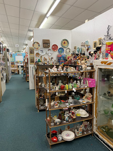 Antique Store «Treasures At Century Plaza», reviews and photos, 3702 Century Dr, Fort Smith, AR 72903, USA