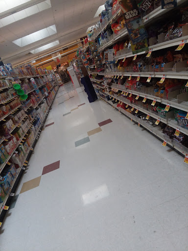 Grocery Store «Stop & Shop», reviews and photos, 1135 Farmington Ave, Berlin, CT 06037, USA