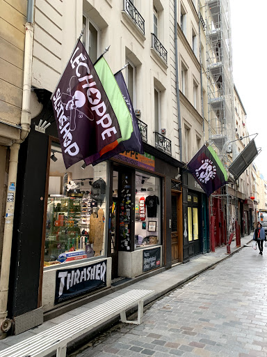 LÉCHOPPE SKATESHOP - PARIS SKATEBOARD HOUSE