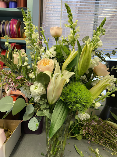 Florist «Flowers By Donna», reviews and photos, 11700 SW Hall Blvd, Tigard, OR 97223, USA