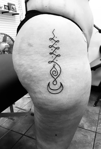 Tattoo Shop «Ink Spot Tattoo - Melbourne», reviews and photos, 1700 W New Haven Ave #199, Melbourne, FL 32904, USA