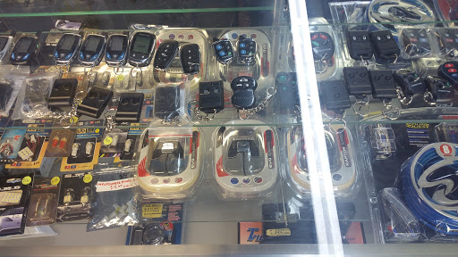 Electronics Store «Safe and Sound Mobile Electronics», reviews and photos, 317 W 79th St, Chicago, IL 60620, USA