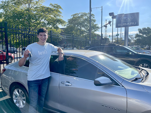 Subaru Dealer «Mid City Subaru Chicago», reviews and photos, 4330 W Irving Park Rd, Chicago, IL 60641, USA