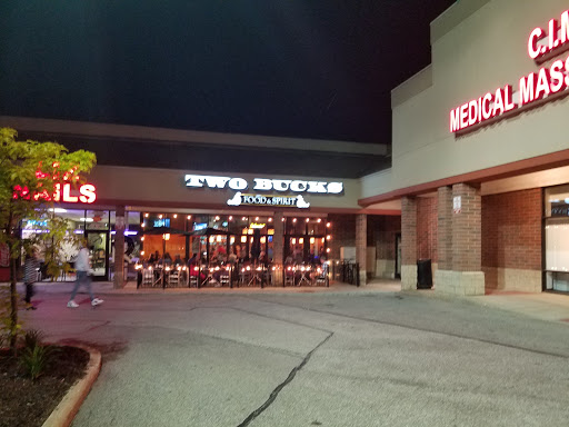 Movie Theater «Regal Cinemas Middleburg Town Square 16», reviews and photos, 18348 Bagley Rd, Middleburg Heights, OH 44130, USA