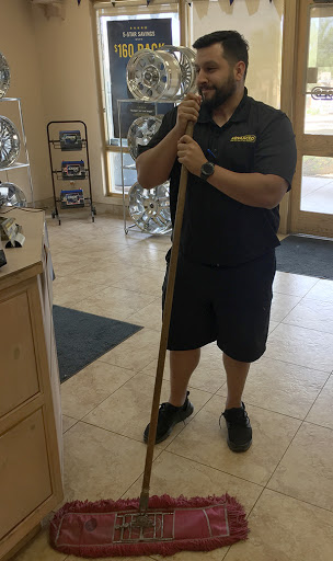 Tire Shop «Advanced Auto Service and Tire Centers», reviews and photos, 11478 E Sahuaro Dr, Scottsdale, AZ 85259, USA