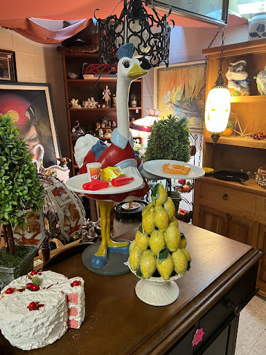 Thrift Store «Endless Deals», reviews and photos, 405 E Main St, Luray, VA 22835, USA