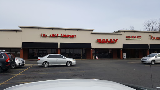 The Shoe Company, 445 TN-46 #5, Dickson, TN 37055, USA, 