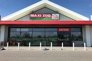 Maxi Zoo Istres image