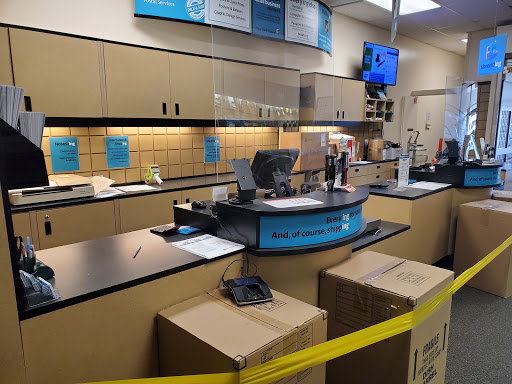 Shipping and Mailing Service «The UPS Store», reviews and photos, 35 Talcottville Rd #31, Vernon, CT 06066, USA