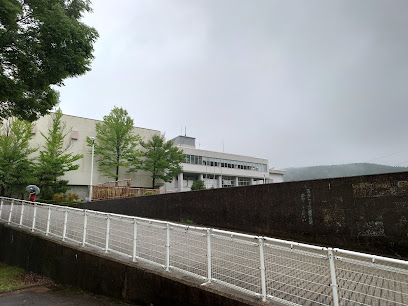 医王山スポーツセンター