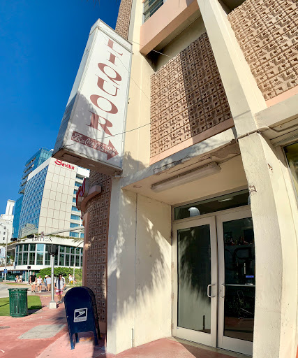 Triton Liquors Miami Beach, 2897 Collins Ave, Miami, FL 33140, USA, 